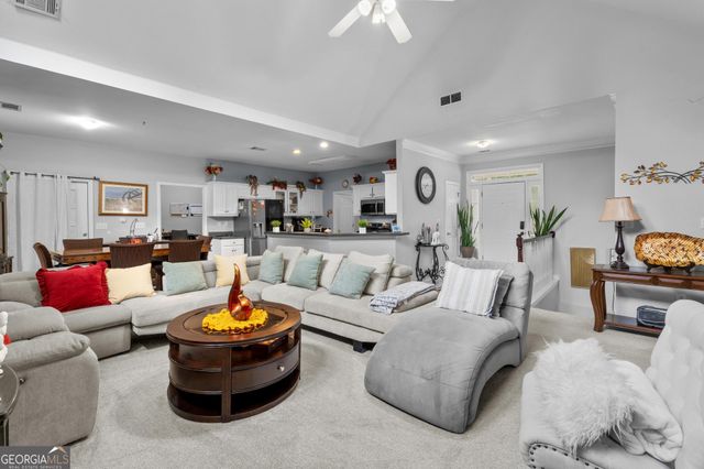 6689 Jojanne Lane, Lithonia, GA 30038