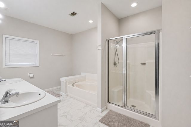 6689 Jojanne Lane, Lithonia, GA 30038