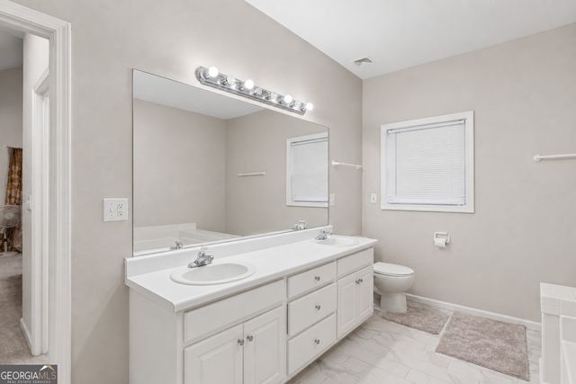 6689 Jojanne Lane, Lithonia, GA 30038