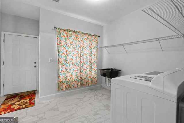 6689 Jojanne Lane, Lithonia, GA 30038