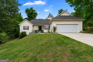 6689 Jojanne Lane, Lithonia, GA 30038