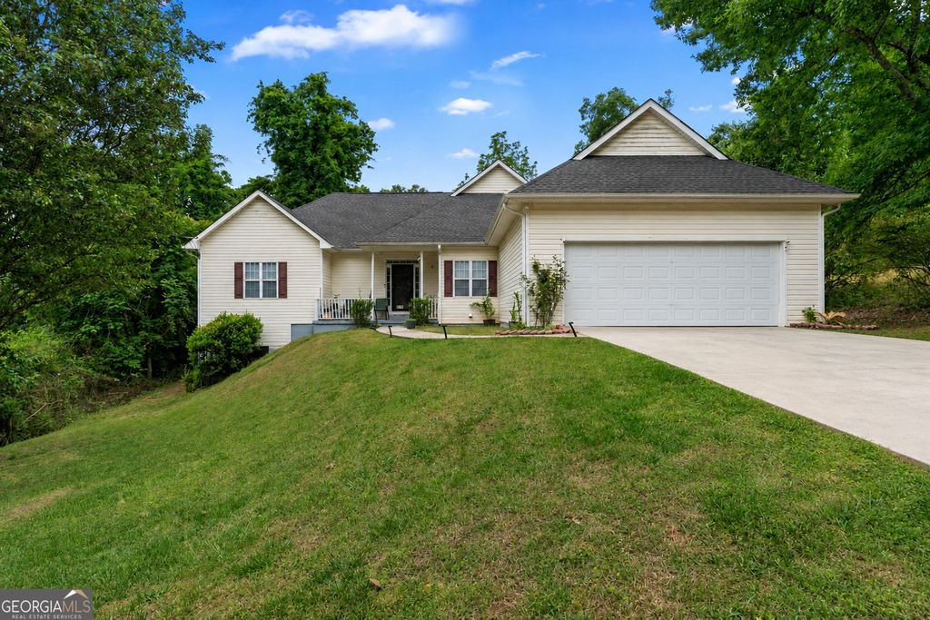 6689 Jojanne Lane, Lithonia, GA 30038