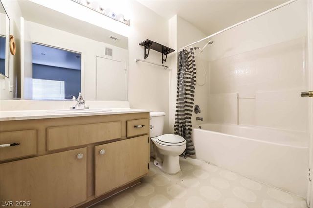 1881 ALEXANDER Road 108, North Las Vegas, NV 89032