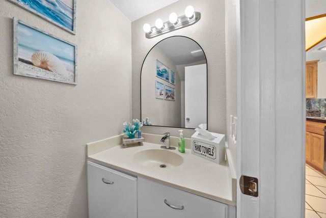 6651 Carmel Court, Fontana, CA 92336