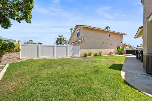 6651 Carmel Court, Fontana, CA 92336