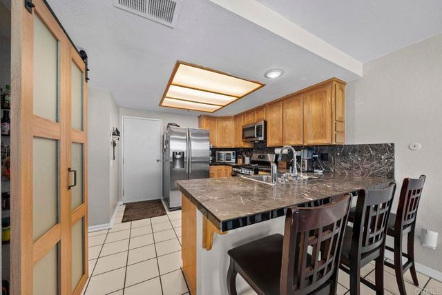 6651 Carmel Court, Fontana, CA 92336