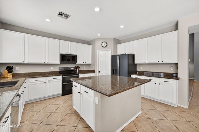 629 E ORCHID Lane, Gilbert, AZ 85296