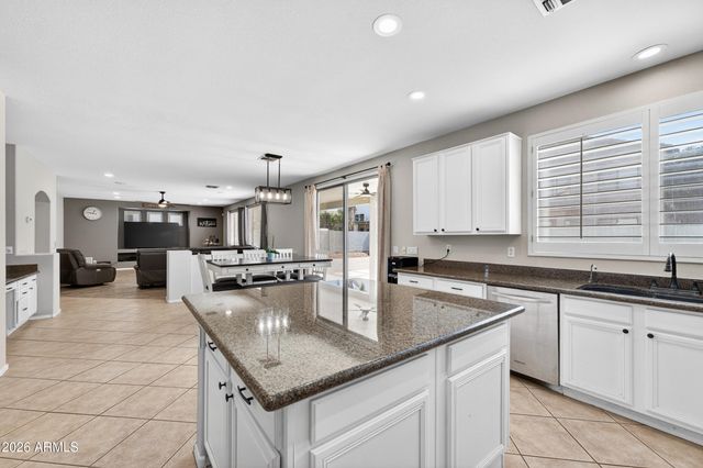 629 E ORCHID Lane, Gilbert, AZ 85296