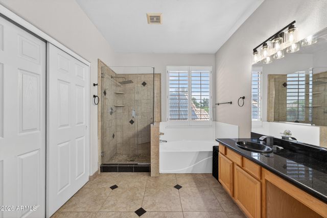 629 E ORCHID Lane, Gilbert, AZ 85296