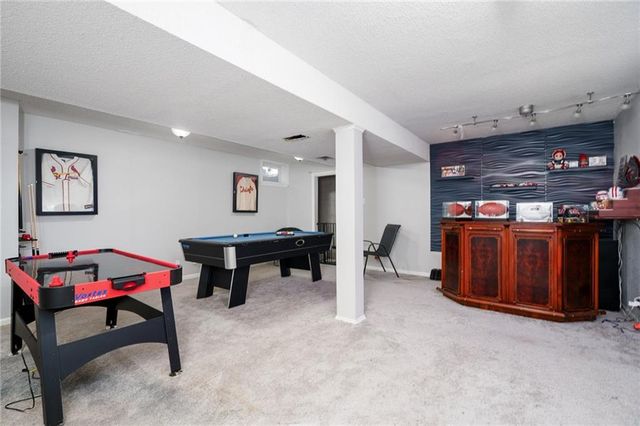 21173 W 126TH Terrace, Olathe, KS 66061