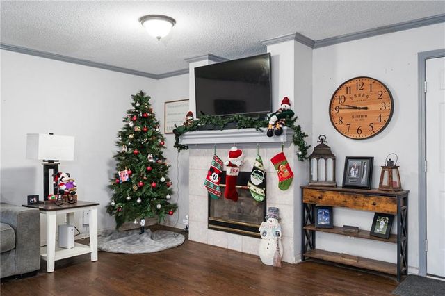 21173 W 126TH Terrace, Olathe, KS 66061