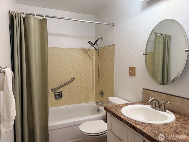 6206 N Viewmont Street, Tacoma, WA 98407
