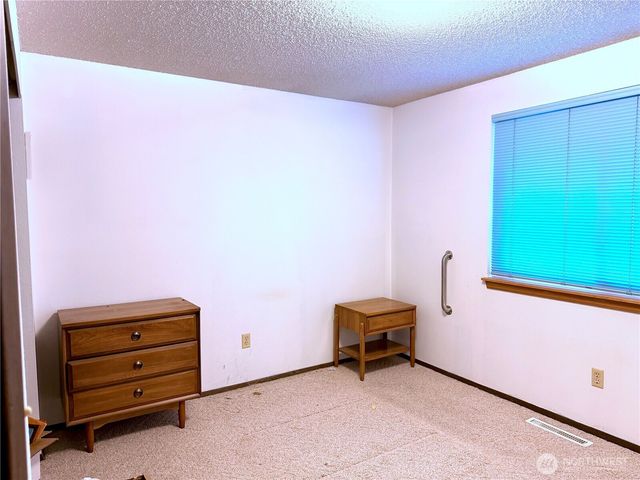 6206 N Viewmont Street, Tacoma, WA 98407