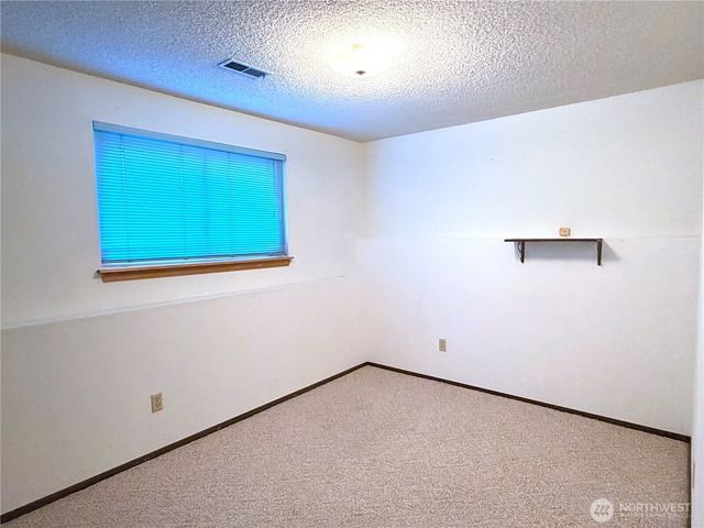 6206 N Viewmont Street, Tacoma, WA 98407