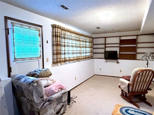 6206 N Viewmont Street, Tacoma, WA 98407
