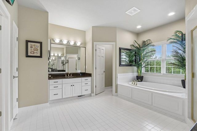 1299 Creekside LANE, Grafton, WI 53024