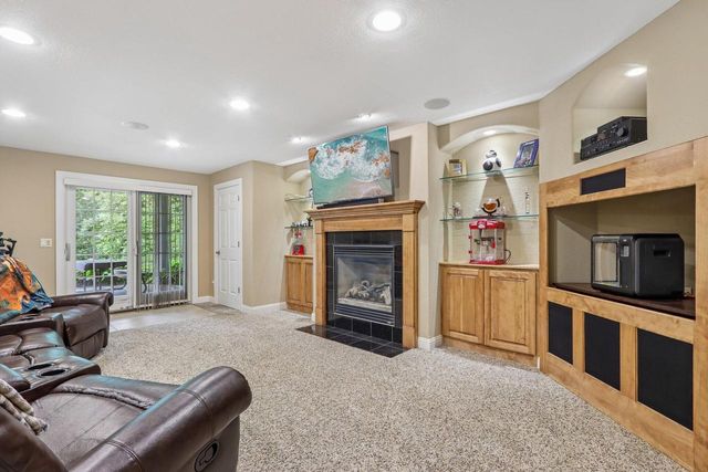 1299 Creekside LANE, Grafton, WI 53024