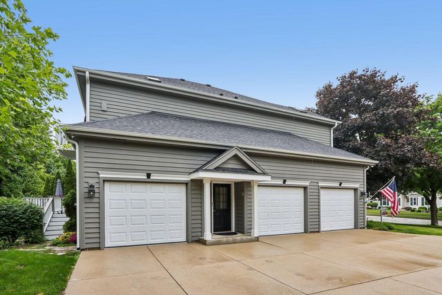 1299 Creekside LANE, Grafton, WI 53024