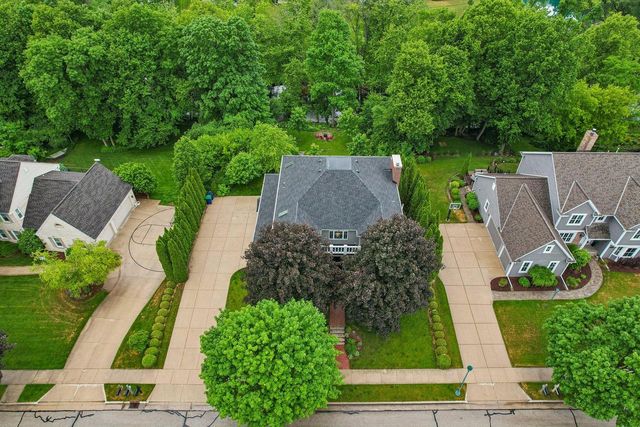1299 Creekside LANE, Grafton, WI 53024