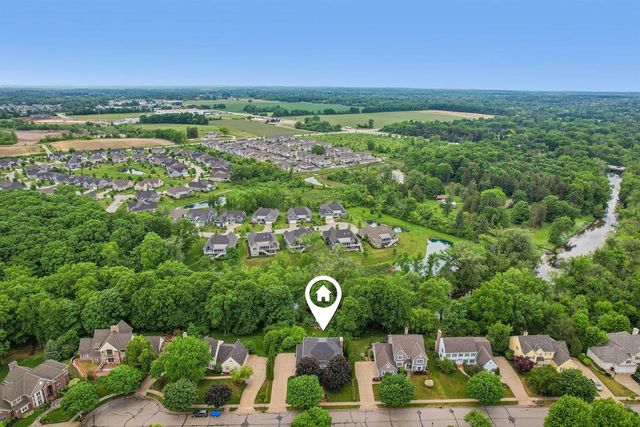1299 Creekside LANE, Grafton, WI 53024