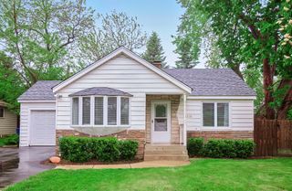 33978 N Lake Road, Grayslake, IL 60030