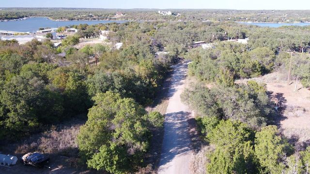 6908 Clover Leaf Drive, Brownwood, TX 76801