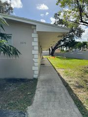 3970 SW 58th St 1, Dania Beach, FL 33312