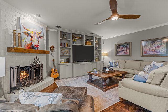 109 Churchill Circle, Southlake, TX 76092