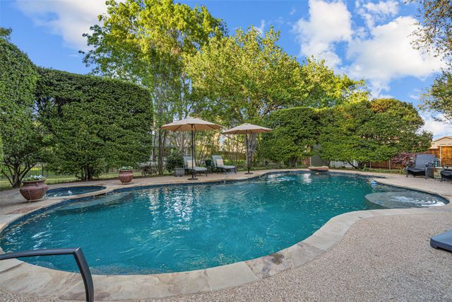 109 Churchill Circle, Southlake, TX 76092