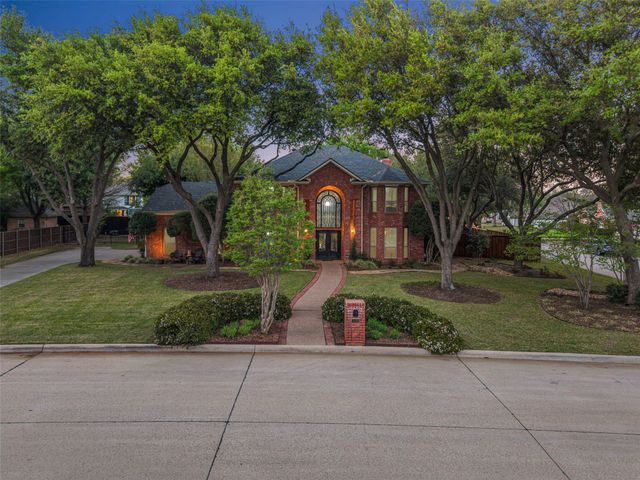 109 Churchill Circle, Southlake, TX 76092