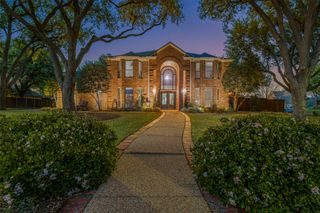 109 Churchill Circle, Southlake, TX 76092