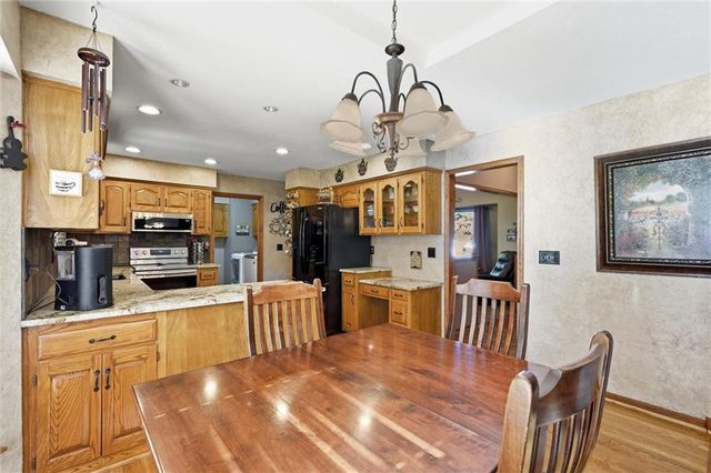 14715 S Arapaho Drive, Olathe, KS 66062