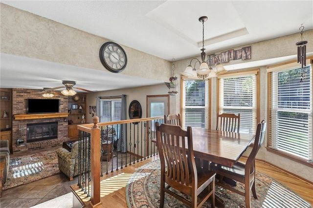 14715 S Arapaho Drive, Olathe, KS 66062