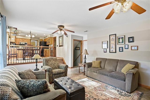 14715 S Arapaho Drive, Olathe, KS 66062