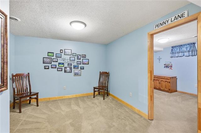 14715 S Arapaho Drive, Olathe, KS 66062