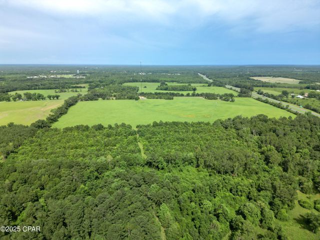 000 Oswald Road, Chipley, FL 32428