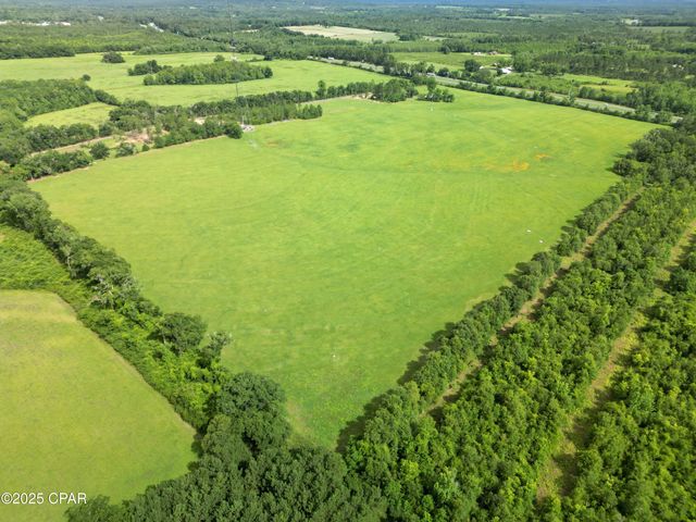 000 Oswald Road, Chipley, FL 32428