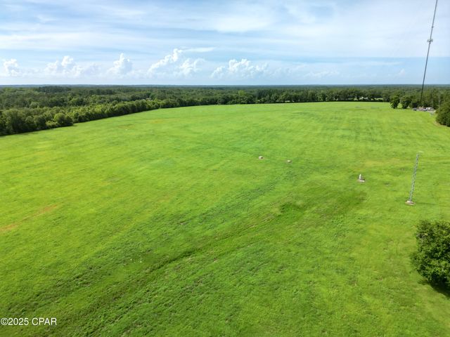 000 Oswald Road, Chipley, FL 32428