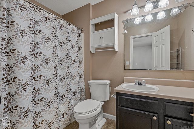 2802 N 4th Street, Paragould, AR 72450