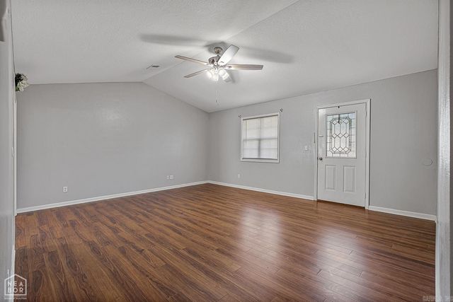 2802 N 4th Street, Paragould, AR 72450