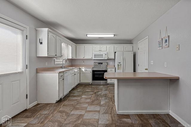 2802 N 4th Street, Paragould, AR 72450