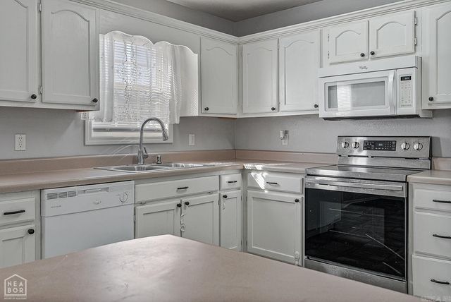 2802 N 4th Street, Paragould, AR 72450