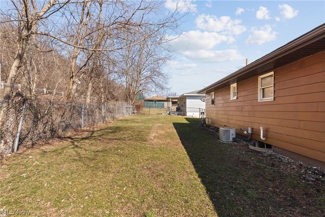 262 Quincy Lane, Tiltonsville, OH 43963