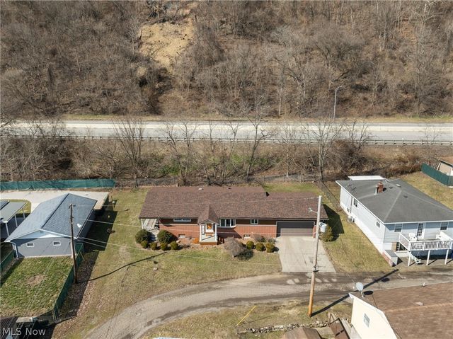 262 Quincy Lane, Tiltonsville, OH 43963