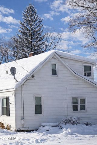 16 Rapple Drive, Colonie, NY 12205