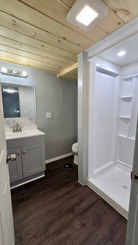 86 Comet Rd, Methuen, MA 01844