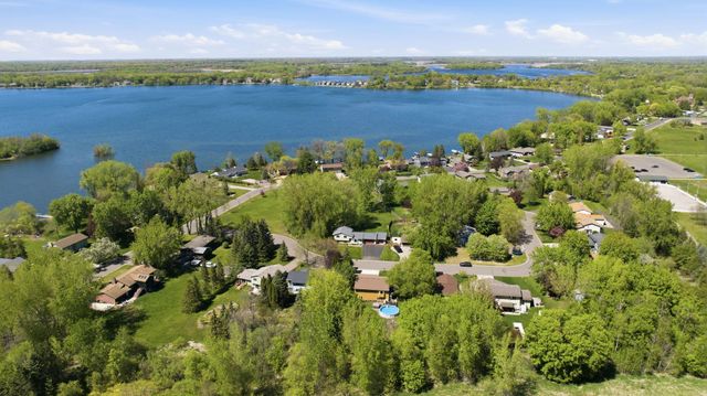 1564 Lamotte Circle, Centerville, MN 55038