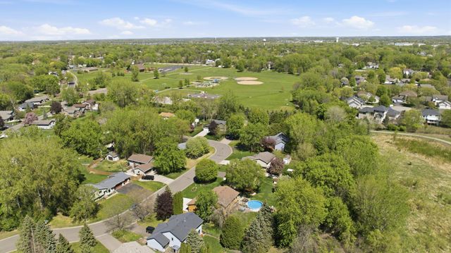 1564 Lamotte Circle, Centerville, MN 55038