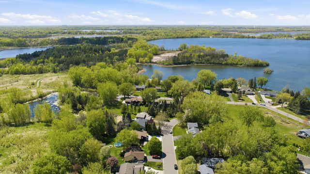 1564 Lamotte Circle, Centerville, MN 55038