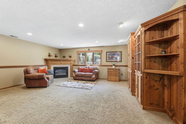 1564 Lamotte Circle, Lino Lakes, MN 55038